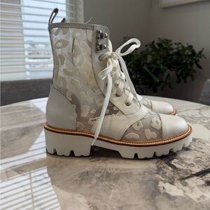 Baldinini White and Beige Patterned Moto Boots 🌟